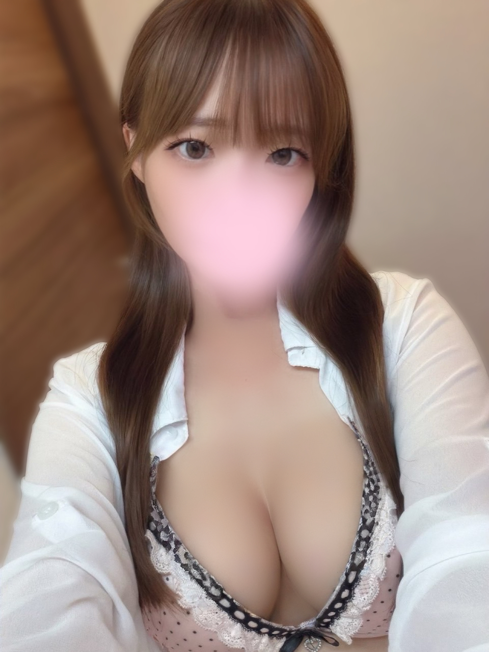 みさ